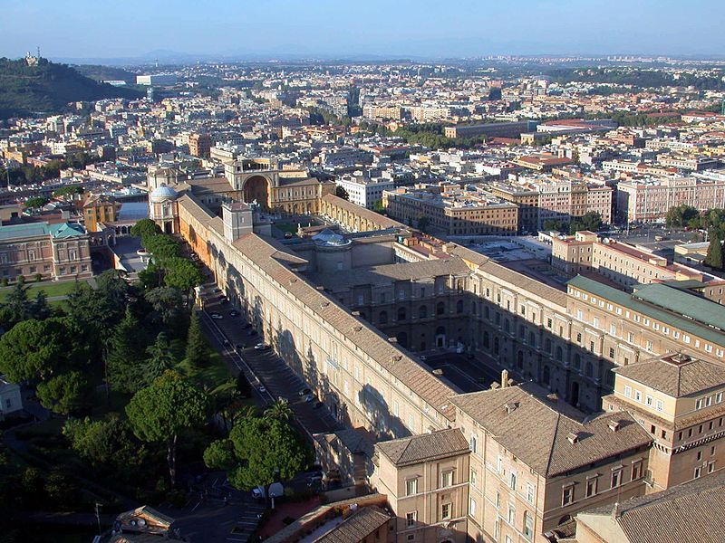 File:Rome Vatican Museums.jpg