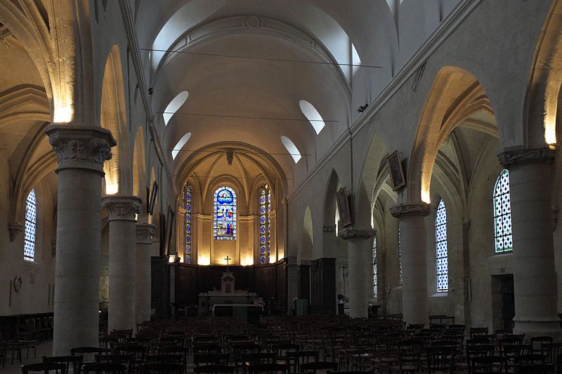 File:Villejuif Saint-Cyr-Sainte-Julitte 800.jpg