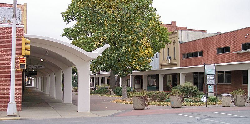 File:Atchison Kansas downtown.jpg