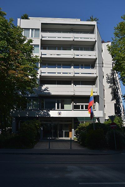 File:Botschaft Kolumbien-Bern-Zieglerstrasse 29.jpg