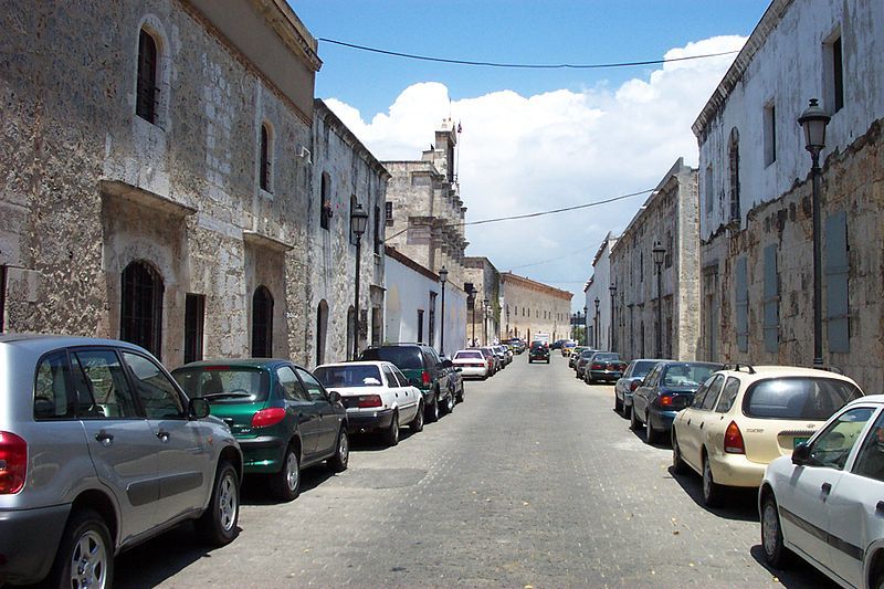 File:Calle Las Damas.JPG