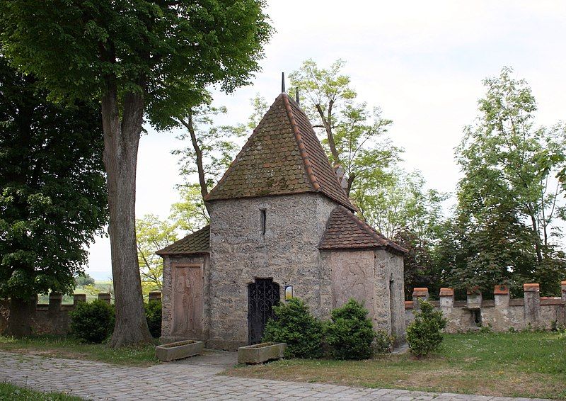 File:Haag Michaelskapelle.JPG