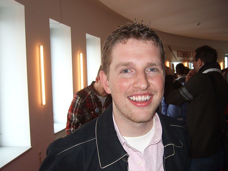 File:MattMullenwegWordCampJena2009 001.jpg