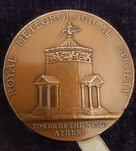 File:Medal (Back).jpg