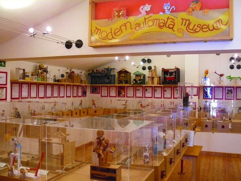 File:Modern Automata Museum.jpg