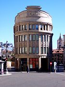 León Museum.