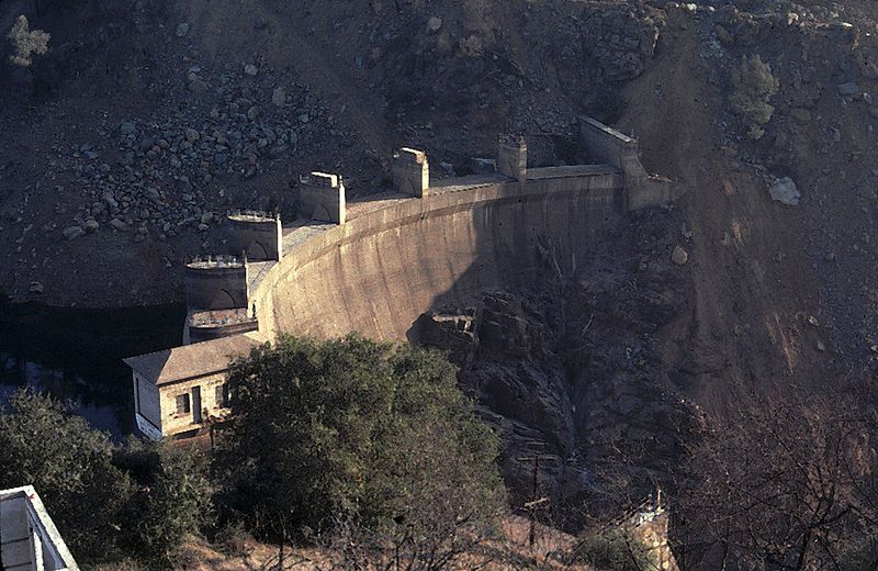 File:Old melones dam.jpg