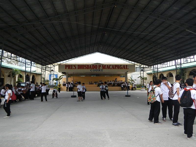 File:PampangaHigh2jfc.JPG