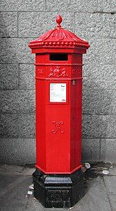 Replica Penfold, erected at Tower Bridge in 1989.