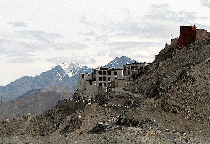 File:Spituk Monastery-2008.jpg