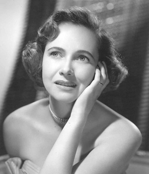 File:Teresa Wright1953.jpg