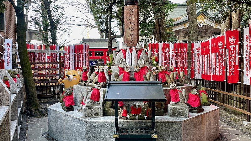 File:Toyokawa Inari Betsuin.jpg