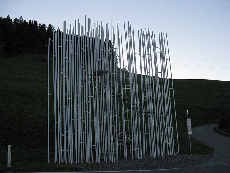 File:Busstop Krumbach Braenden.jpg