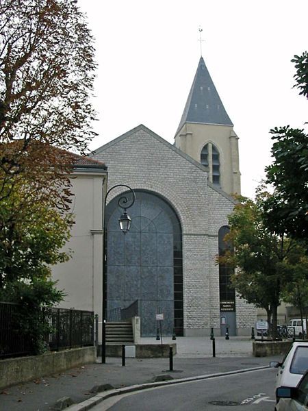 File:Cathédrale de Nanterre01.jpg