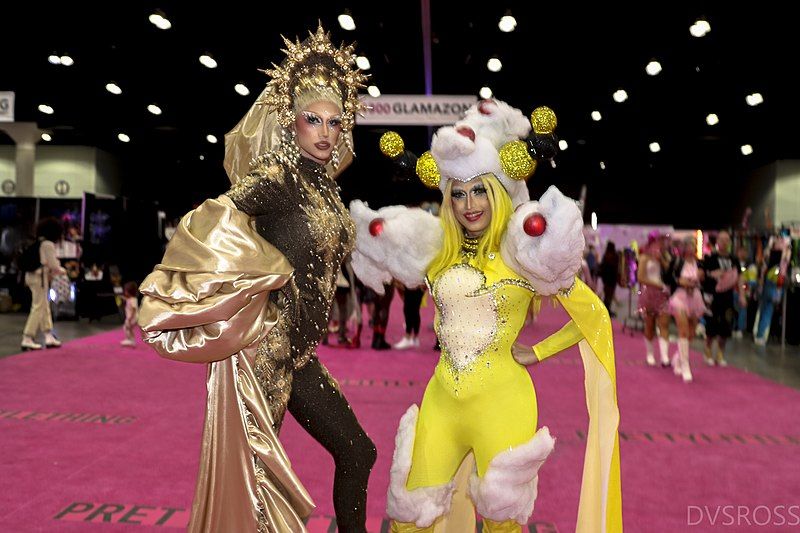 File:DragCon 2022-139 (52075781375).jpg