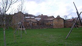 The hamlet of Bécours