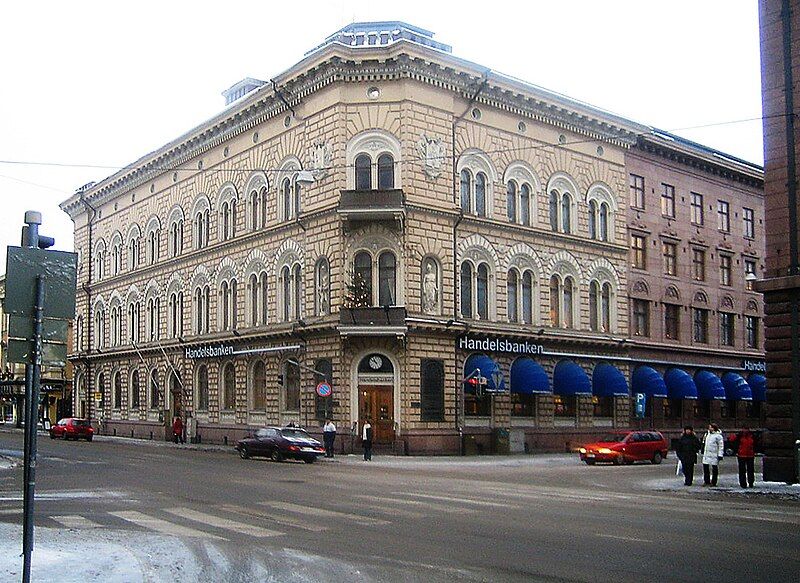 File:Handelsbanken Turku.jpg