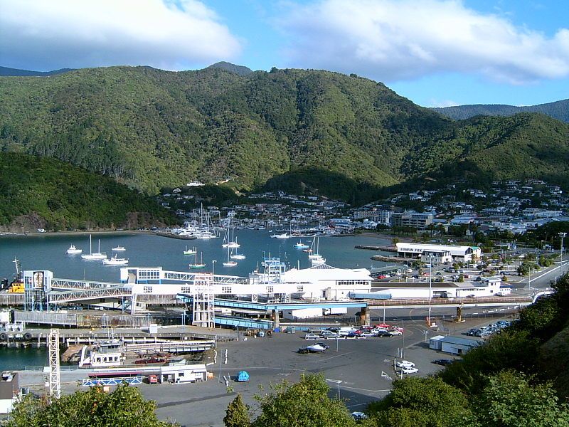 File:Picton New Zealand.JPG