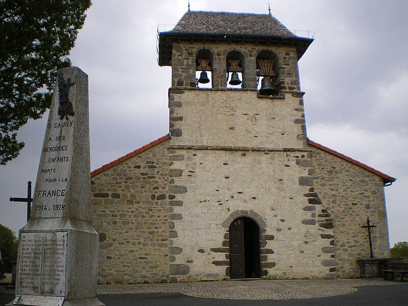 File:Saint-Saury church 1.JPG