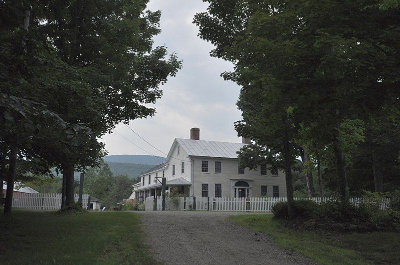 File:StrongME McClearyFarm.jpg