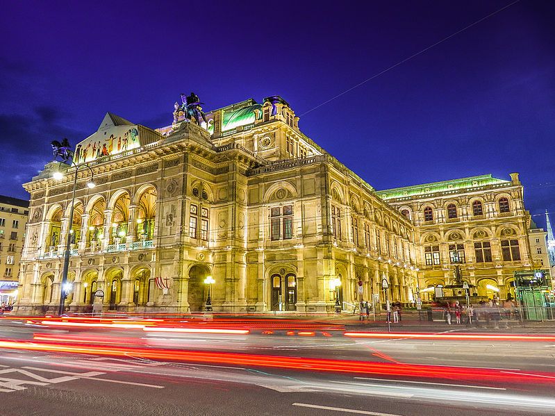 File:Wiener Staatsoper (15608967336).jpg