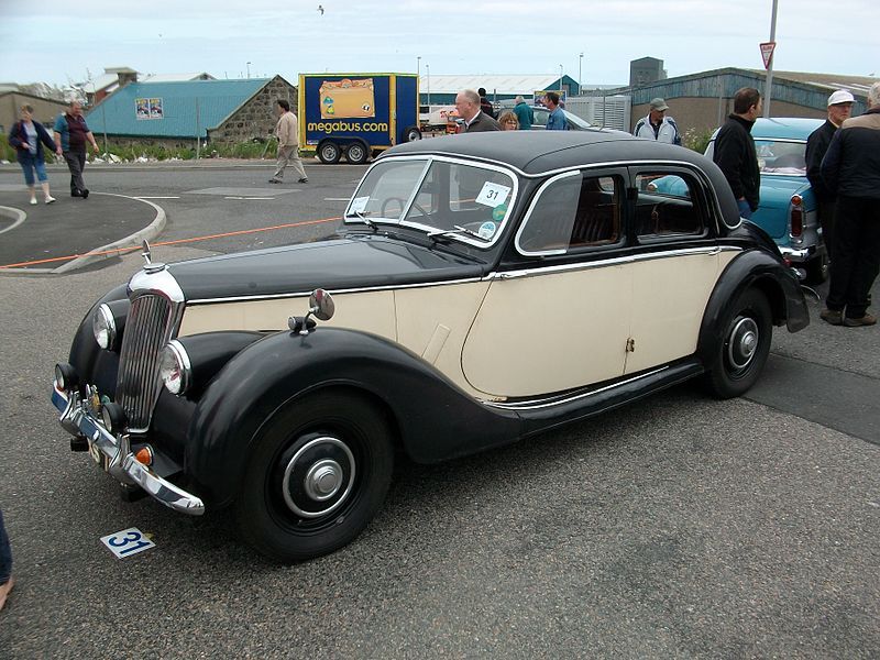 File:1952 Riley RMA.jpg