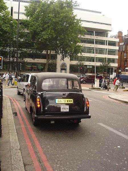 File:Austin FX4.jpg