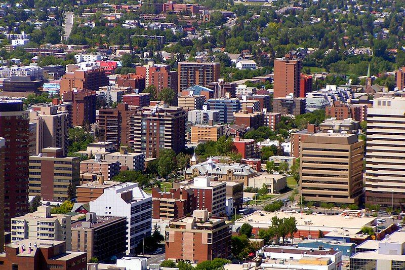 File:Beltline-Calgary.JPG