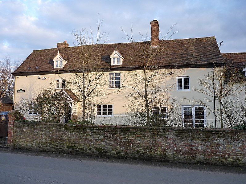 File:Church Farmhouse, Beckbury.jpg