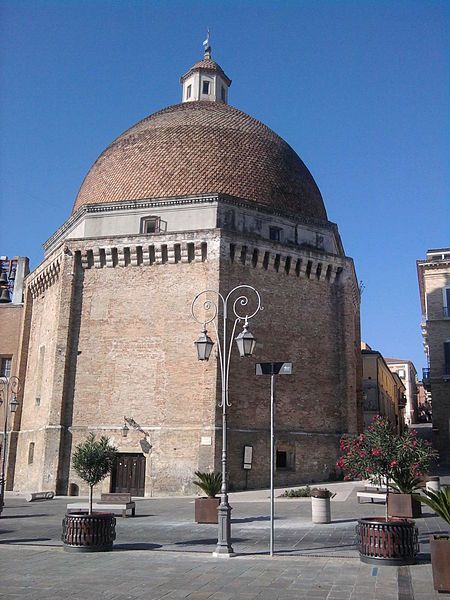 File:Duomo di giulianova.jpeg