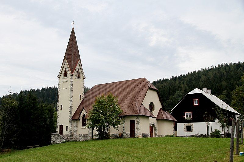 File:Langseitenrotte - Kirche.JPG