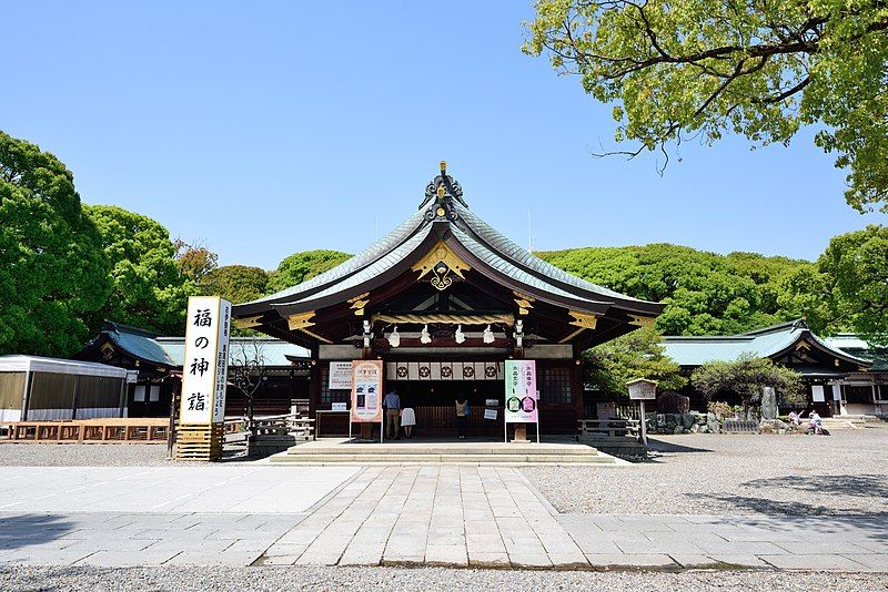 File:Masumida Shrine Haiden.jpg