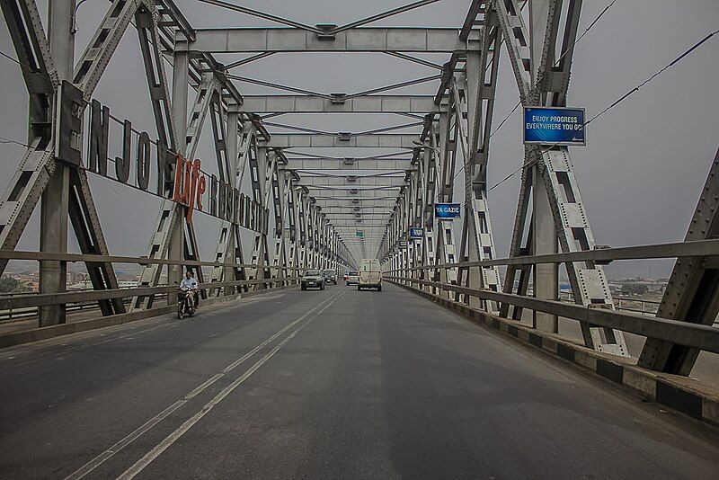 File:Onitsha Bridge 2.jpg