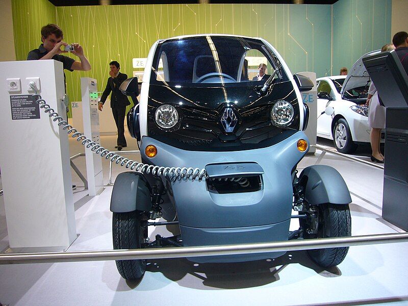 File:Renault Twizy (front).jpg