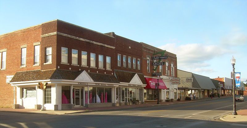 File:Tahlequah, Oklahoma.jpg