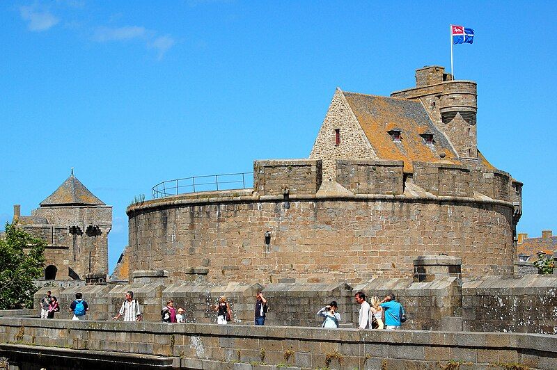 File:Chateau-de-Saint-Malo-DSC 6.jpg