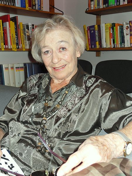 File:Halina Winiarska.JPG