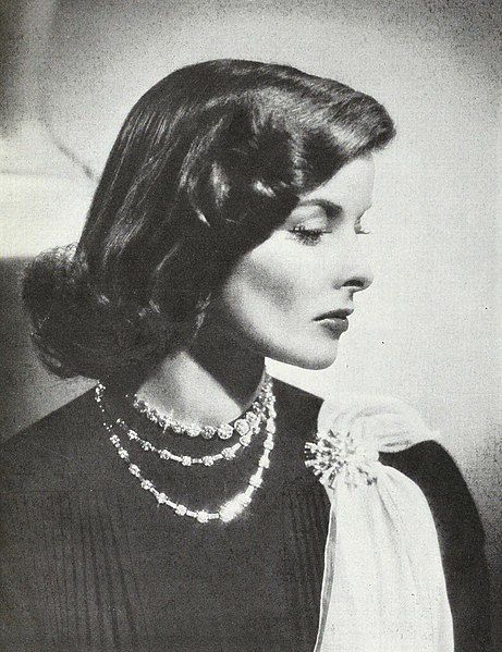 File:Katherine Hepburn, 1938.jpg