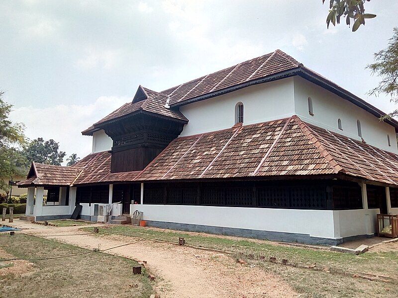 File:Koyikkal Palace Nedumangadu.jpg