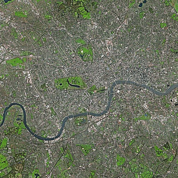 File:London SPOT 1005.jpg