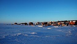 Łutselkʼe on Great Slave Lake