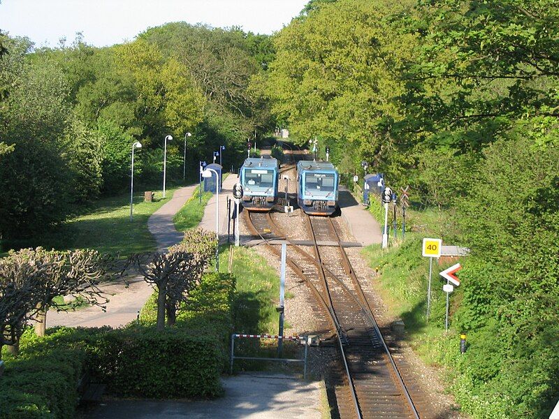 File:Oerholm station.jpg