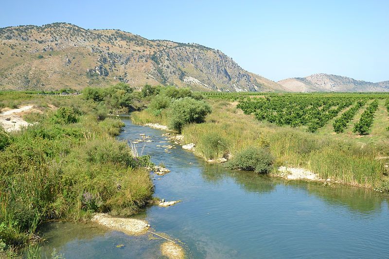 File:Pavlla river .JPG