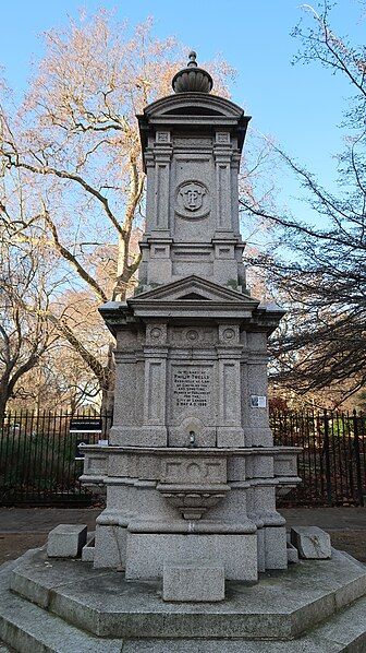 File:Philip Twells fountain.jpg