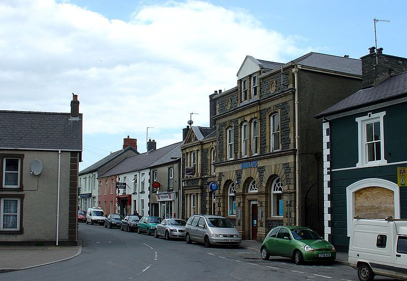 File:TregMainstreet.jpg