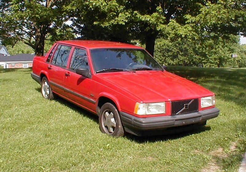 File:1991 Volvo 744ti.jpg