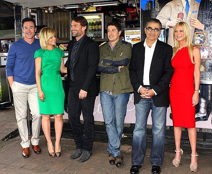 File:American Reunion Cast.jpg