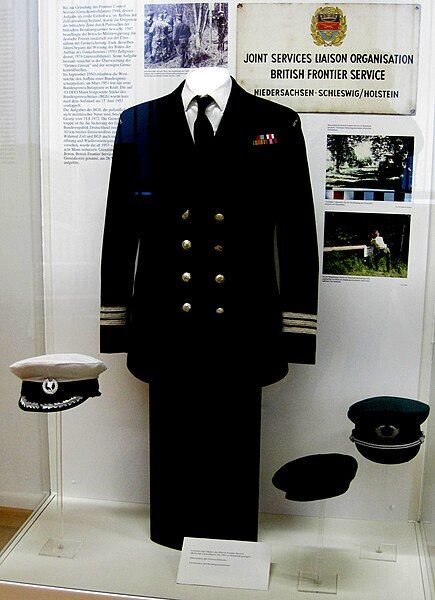 File:Bfs uniform.jpg