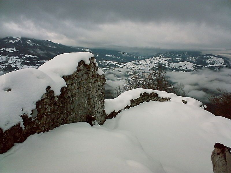 File:Chateau de Mirabat.JPG