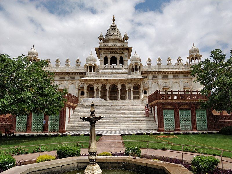 File:Jaswant thada view.jpg